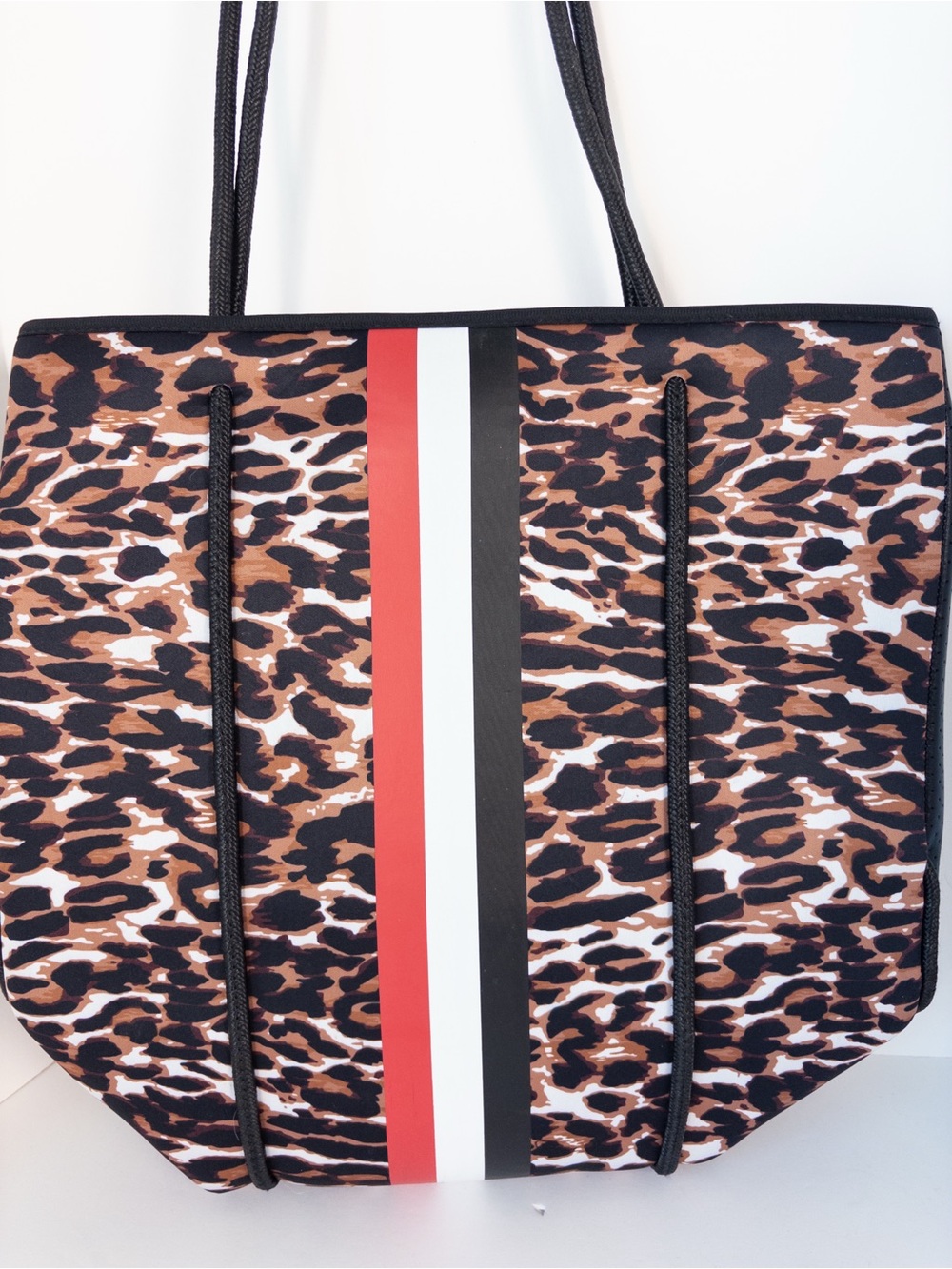 NWT Haute Shore The Willow Tree Greyson Tote Wild Animal Print Red Black - Picture 6 of 11